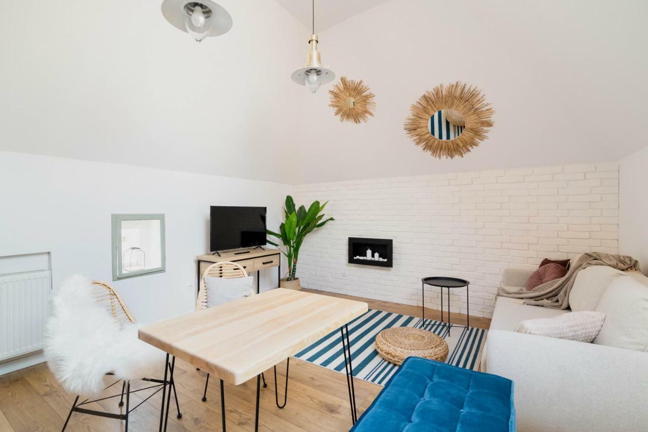 Skyway Apartment Stary Toruń エクステリア 写真