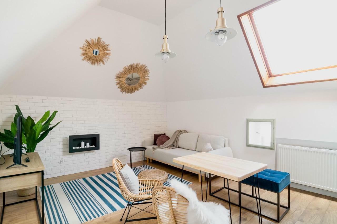 Skyway Apartment Stary Toruń エクステリア 写真
